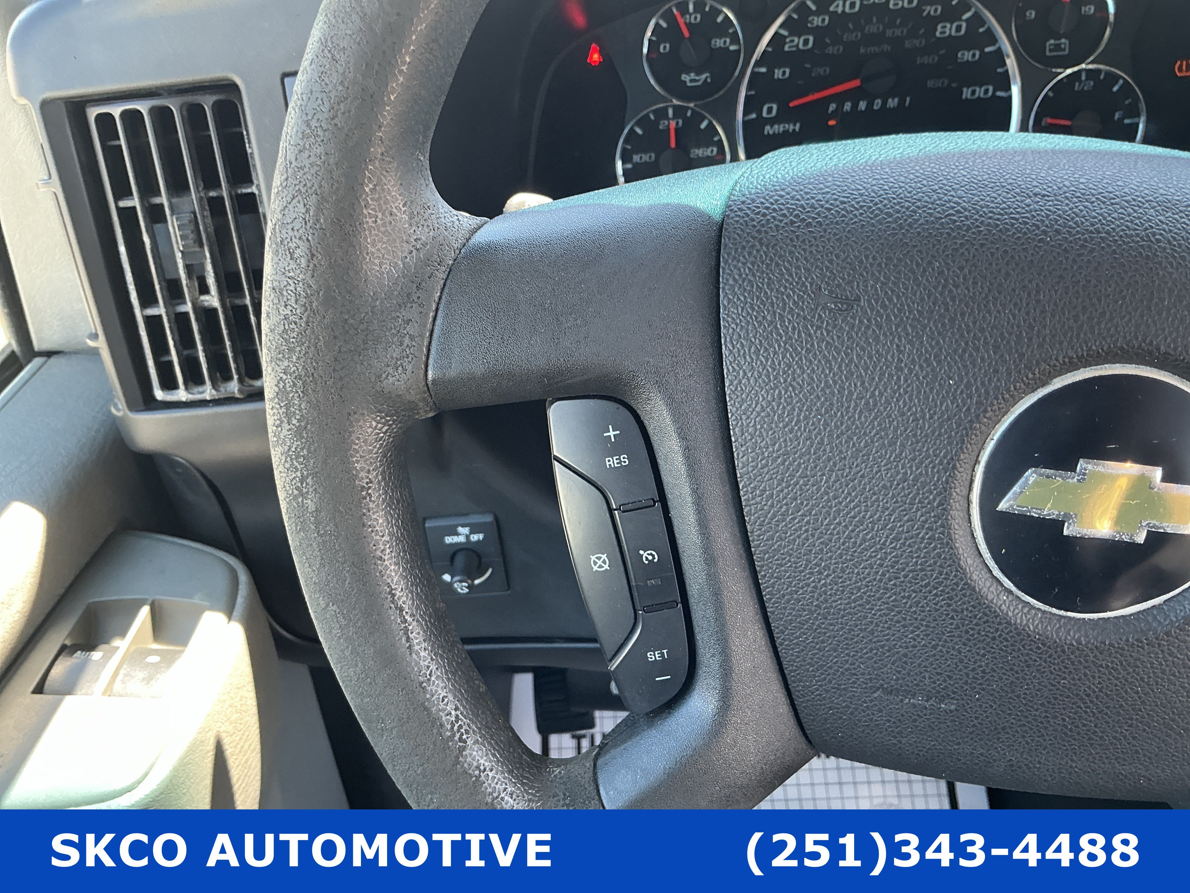 Used 2019 Chevrolet Express 2500 w/ Driver Convenience Package RWD image 19