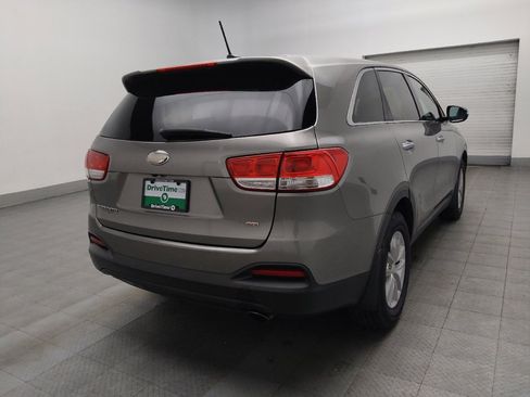 Used 2018 Kia Sorento L image 9