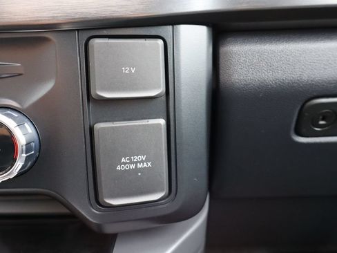 Used 2024 Ford F350 Lariat w/ Lariat Ultimate Package AWD/4WD image 35