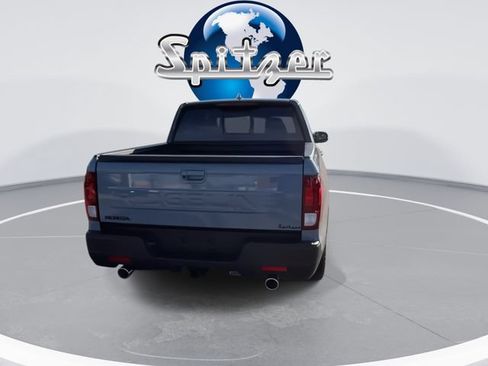 New 2026 Honda Ridgeline Black Edition image 9