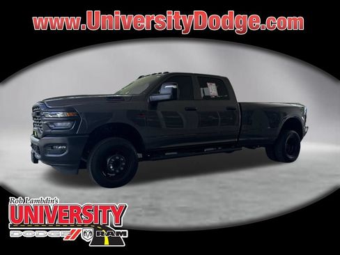 Used 2025 RAM 3500 Tradesman AWD/4WD image 1