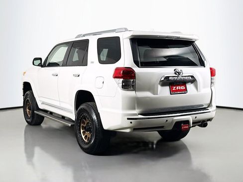 Used 2011 Toyota 4Runner SR5 AWD/4WD image 3