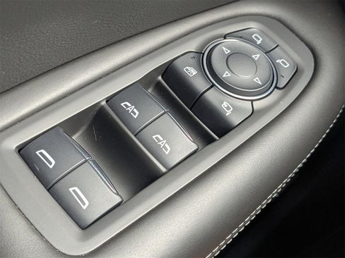 Used 2023 Cadillac XT6 Sport w/ Platinum Package image 28