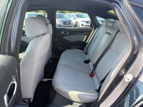Used 2025 Honda Civic Sport image 25