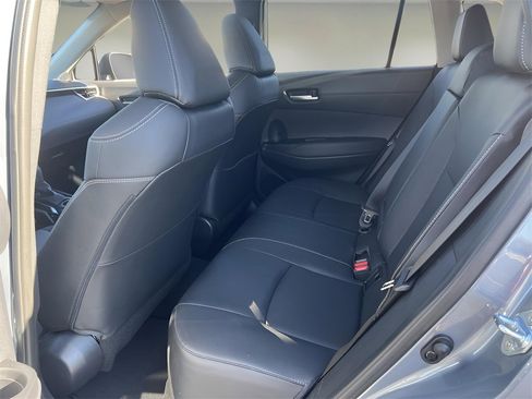 Certified 2024 Toyota Corolla Cross XLE image 14