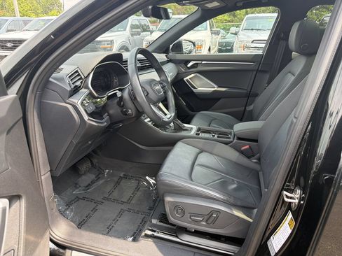 Used 2023 Audi Q3 2.0T Premium Plus AWD/4WD image 11