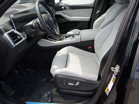 Used 2026 BMW X5 xDrive50e w/ Premium Package AWD/4WD image 15
