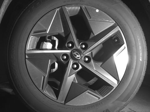 Used 2025 Hyundai Tucson SEL image 12