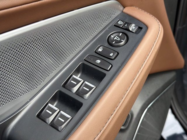 Used 2026 Acura MDX w/ Technology Package FWD image 16