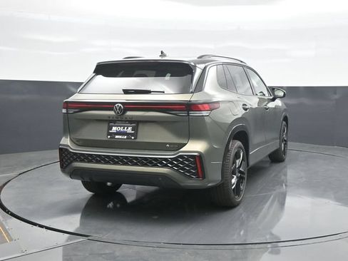 New 2026 Volkswagen Tiguan SE R-Line AWD/4WD image 6