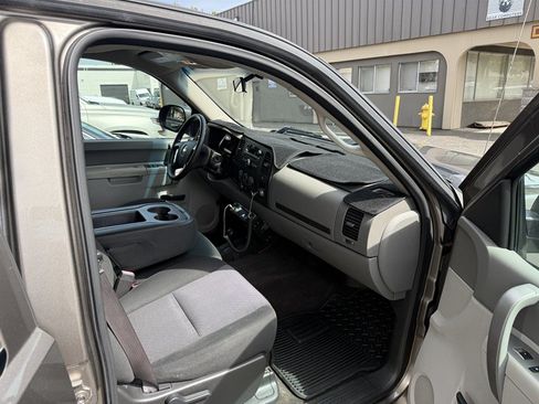 Used 2013 Chevrolet Silverado 1500 W/T w/ Skid Plate Package AWD/4WD image 23