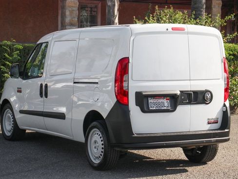 Used 2021 RAM ProMaster City Tradesman image 9