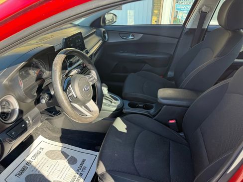 Used 2020 Kia Forte LXS image 13