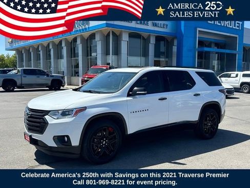 Certified 2021 Chevrolet Traverse Premier w/ Redline Edition AWD/4WD image 1
