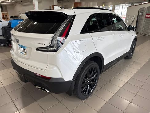 Used 2022 Cadillac XT4 Sport AWD/4WD image 3