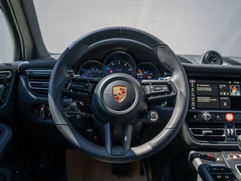 New 2026 Porsche Macan AWD/4WD image 23