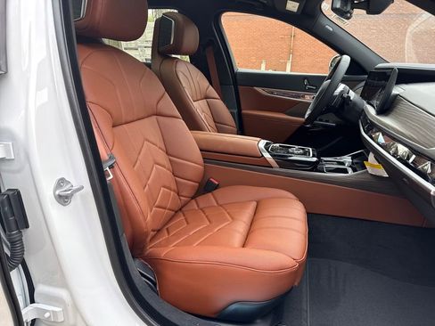 New 2026 BMW 760i xDrive w/ Executive Package image 29