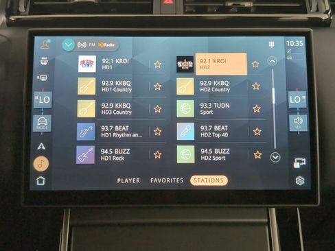 Used 2026 Land Rover Range Rover Velar S image 23