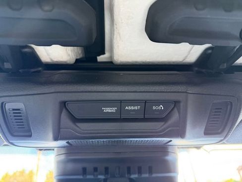 Used 2024 Jeep Gladiator Mojave image 27