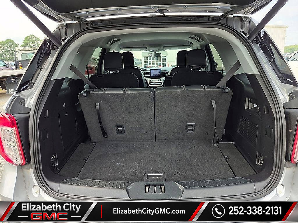 Used 2022 Ford Explorer XLT w/ Equipment Group 202A AWD/4WD image 23