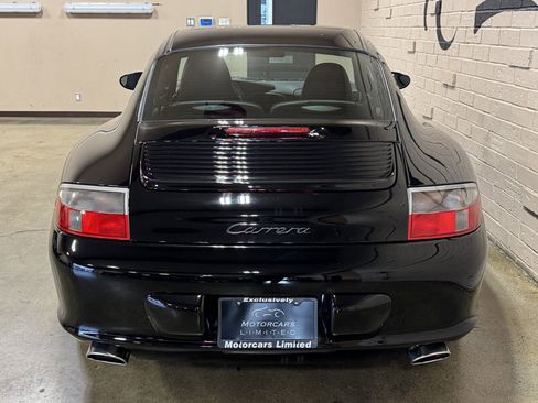 Used 2003 Porsche 911 Carrera image 5