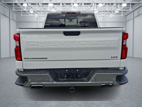 Used 2019 Chevrolet Silverado 1500 LTZ w/ LTZ Premium Package image 4