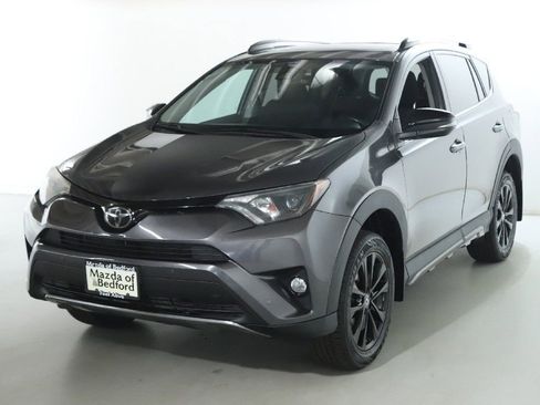 Used 2018 Toyota RAV4 Adventure AWD/4WD image 3