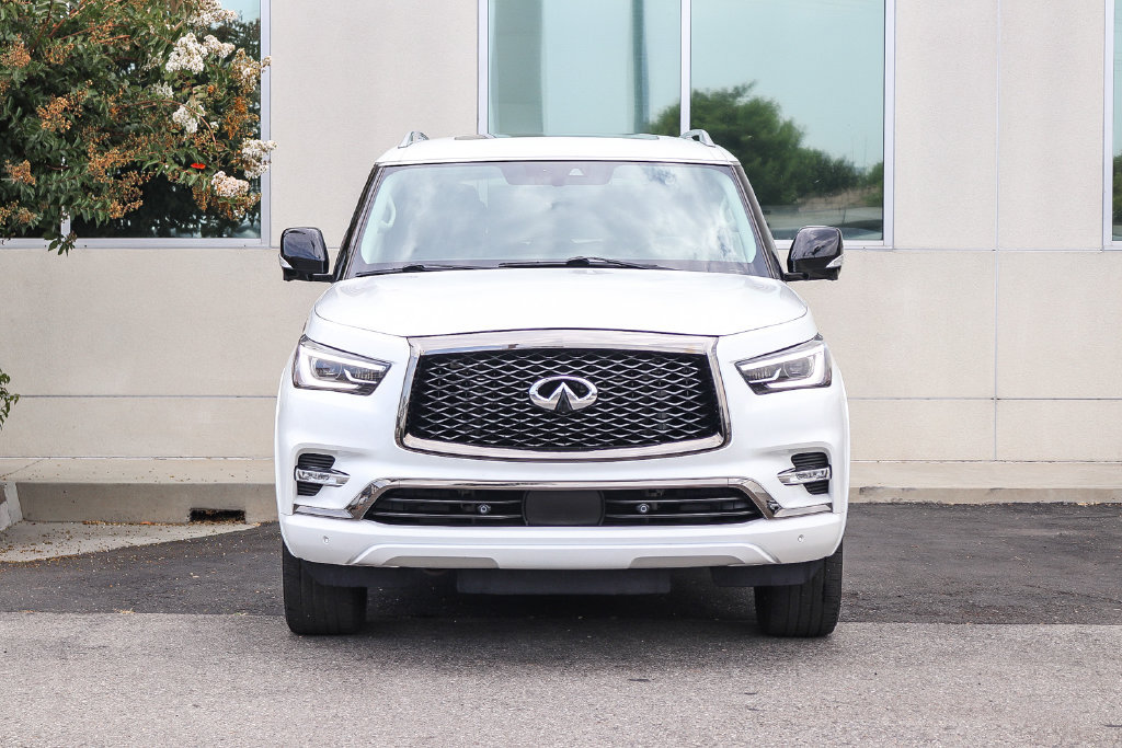 Used 2021 INFINITI QX80 Premium Select w/ All-Season Package AWD/4WD image 2