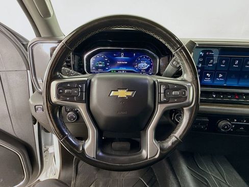 Used 2024 Chevrolet Silverado 3500 LT image 13