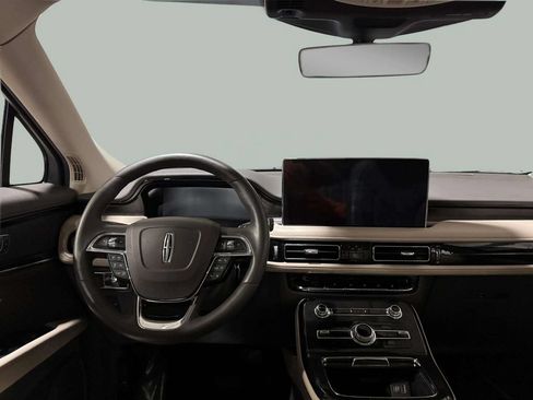 Certified 2022 Lincoln Nautilus Reserve AWD/4WD image 22