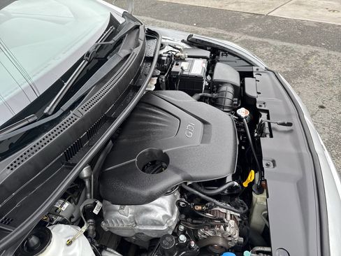 Used 2013 Hyundai Accent GLS image 11