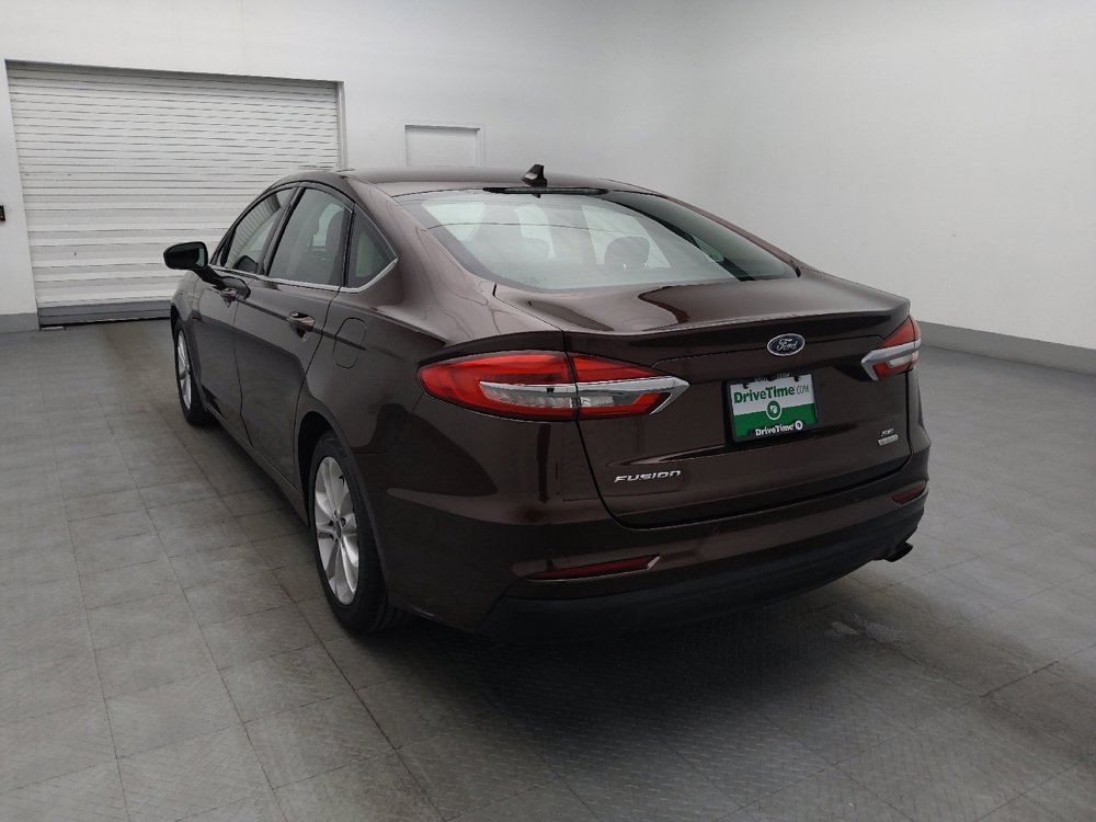 Used 2019 Ford Fusion SE FWD image 5