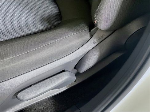 Used 2025 Toyota RAV4 LE image 12