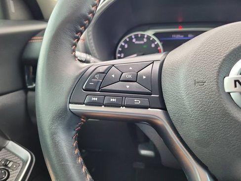 Used 2023 Nissan Sentra SR w/ Electronics Package FWD image 21