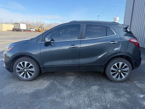 Used 2017 Buick Encore Preferred image 4