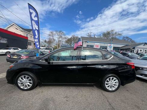 Used 2018 Nissan Sentra SV image 5