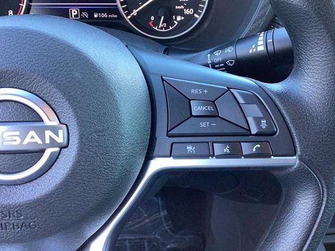 New 2025 Nissan Sentra SV image 32