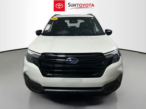 Used 2025 Subaru Forester Sport w/ Popular Package #2 AWD/4WD image 10
