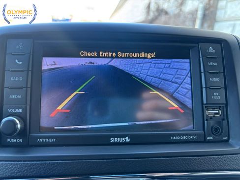 Used 2020 Dodge Grand Caravan SXT image 26