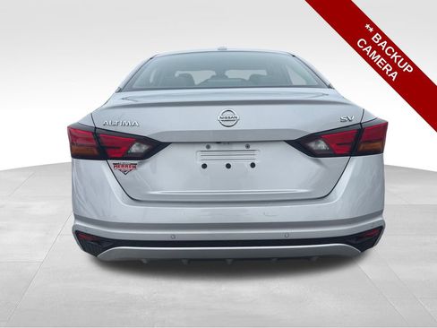 Used 2021 Nissan Altima 2.5 SV image 4