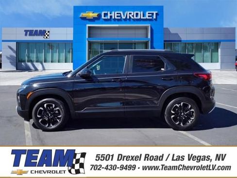 Used 2023 Chevrolet TrailBlazer LT image 1