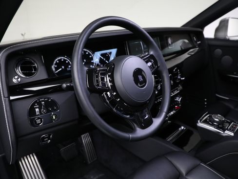 Certified 2023 Rolls-Royce Phantom Sedan w/ The Phantom Package image 31