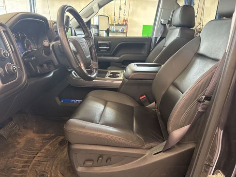 Used 2016 GMC Sierra 2500 SLT w/ Duramax Plus Package AWD/4WD image 3