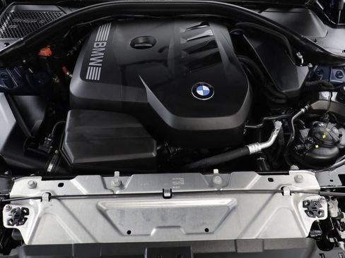 Certified 2025 BMW 330i xDrive Sedan AWD/4WD image 22