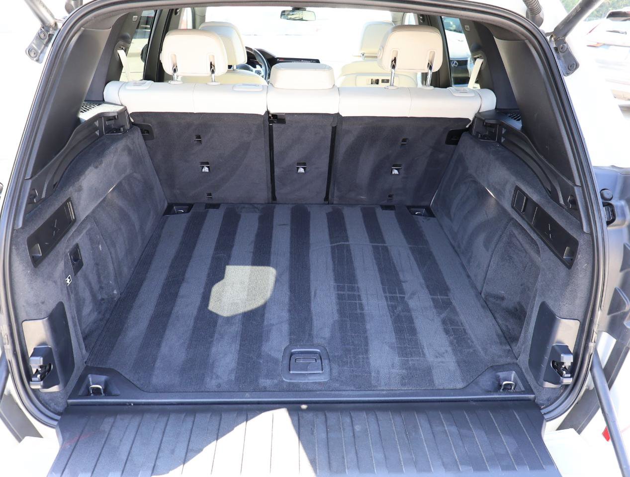 Used 2022 BMW X5 xDrive40i w/ M Sport Package AWD/4WD image 6