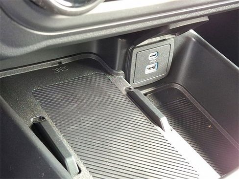 New 2025 Ford Bronco Outer Banks image 16