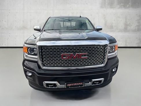 Used 2015 GMC Sierra 1500 Denali image 2