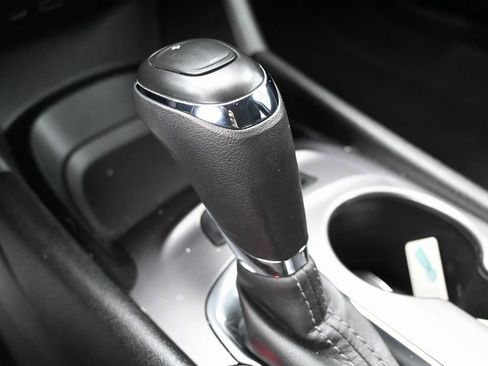 Used 2019 Chevrolet Malibu LS image 27