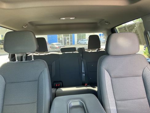 Used 2024 Chevrolet Silverado 1500 LT AWD/4WD image 19