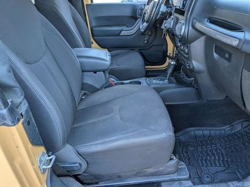 Used 2014 Jeep Wrangler Sport w/ Quick Order Package 24S image 31